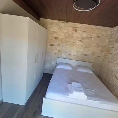 Appartement Gioulis &