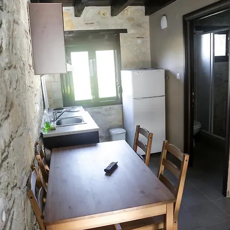Gioulis & Apartment *