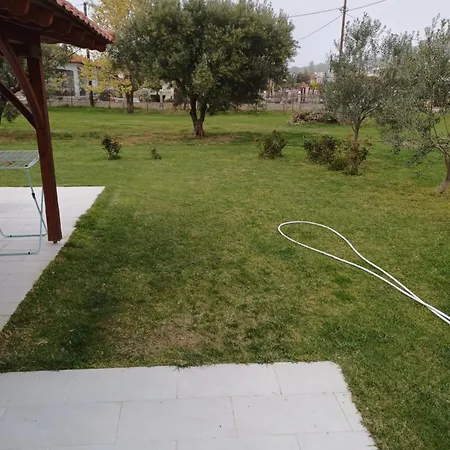 Gioulis & Apartamento *